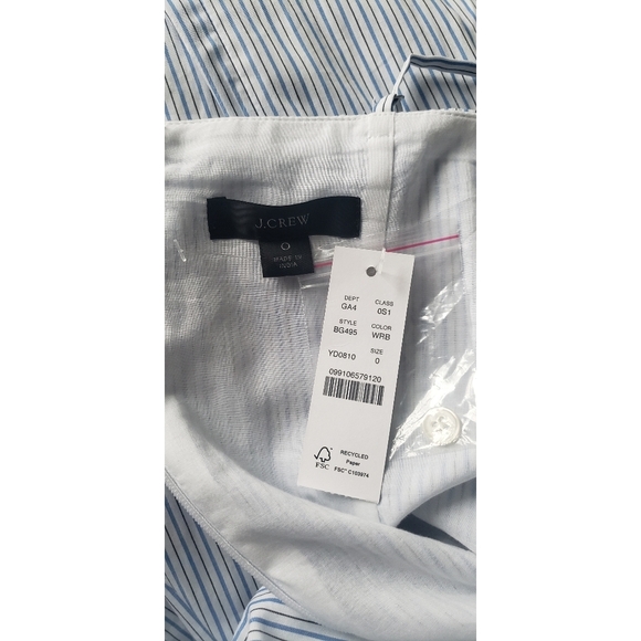 11. J.Crew Button-down cotton poplin dress in stripe - Picture 11 of 11